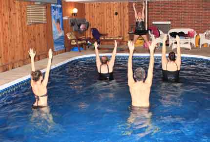 water in motion niagra pool class